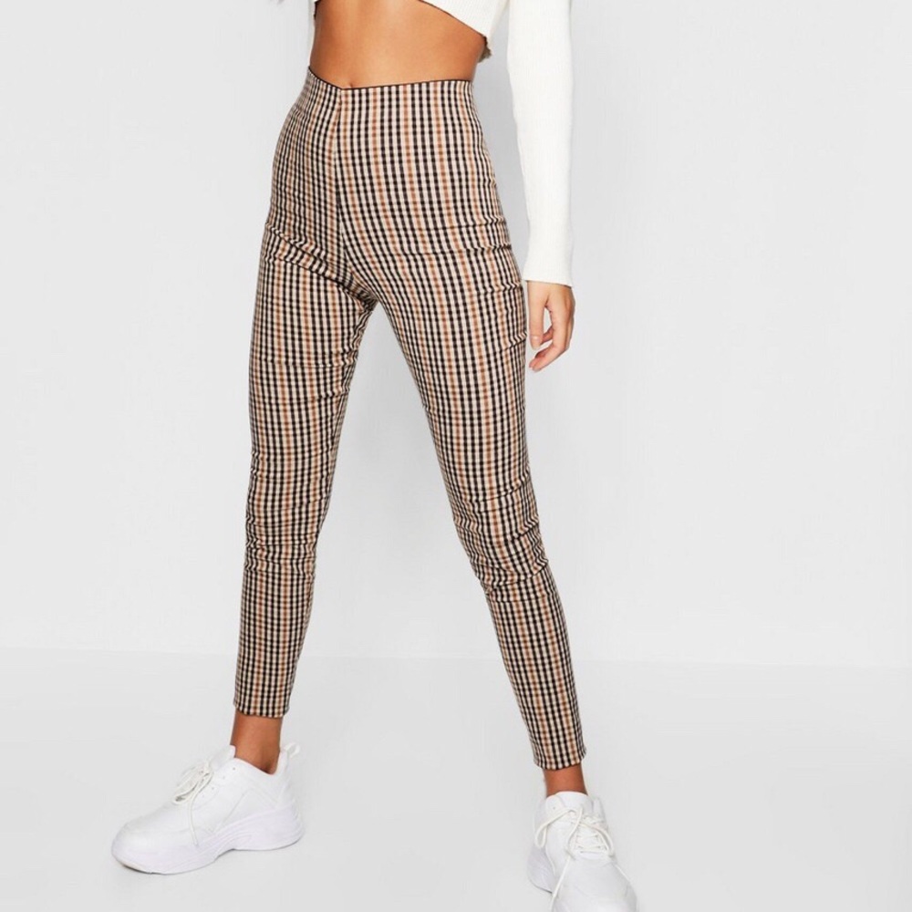 Boohoo Checkered Dress Pants